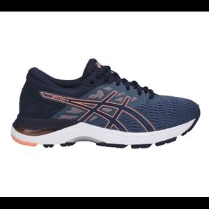 Asics Women’s Gel-Flux 5 Running Shoes